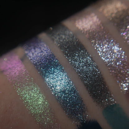 Silver and Cold eyeshadow palette