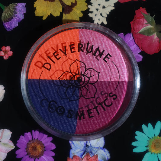 Peculiar Petals wetliner