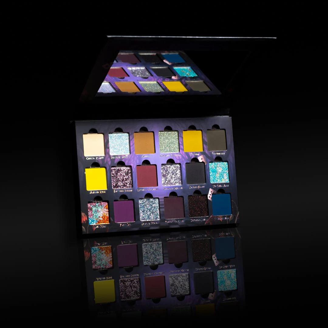 Pattern Glass Reign Shattered Looking Glass eyeshadow palette - ENSLEY REIGN – I FEEL BEAUTIFUL