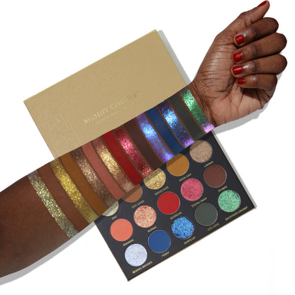 Merry Chrissy eyeshadow palette