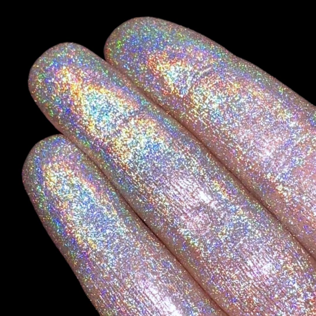 True Holo swatch: silver base with extra-bright holographic flash