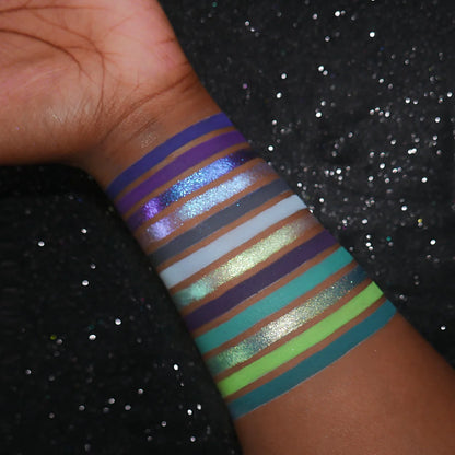 Starr Gazing x Ellie Starr eyeshadow palette
