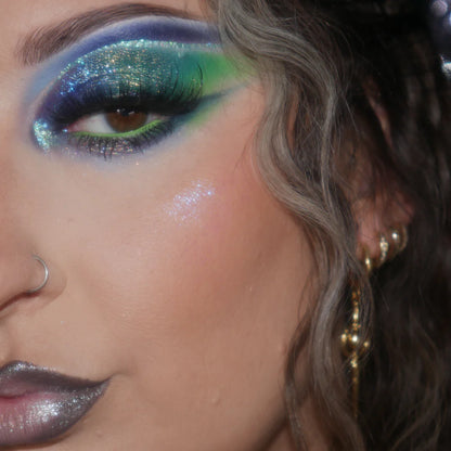 Starr Gazing x Ellie Starr eyeshadow palette