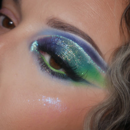 Starr Gazing x Ellie Starr eyeshadow palette
