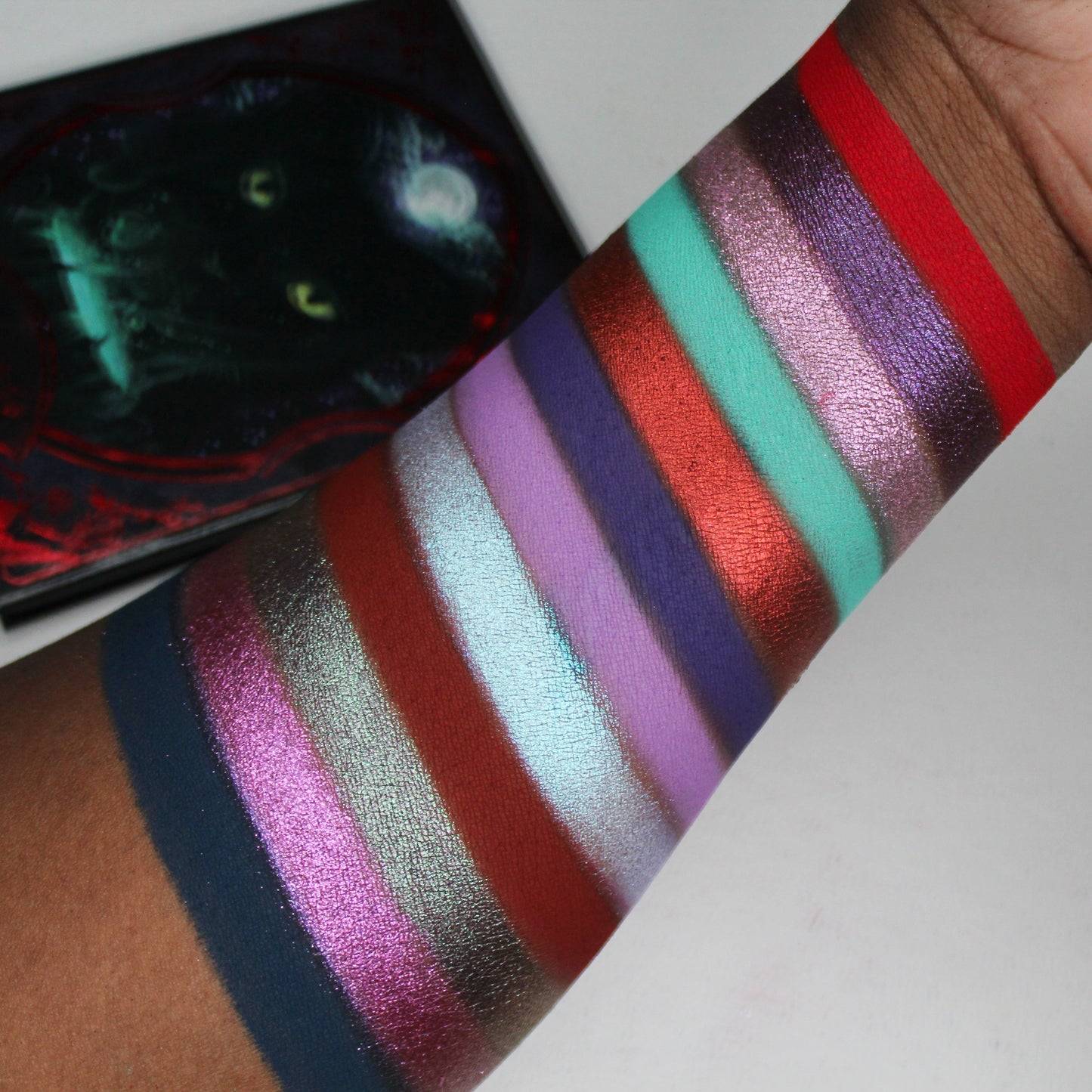 The Witch's Familiar eyeshadow palette