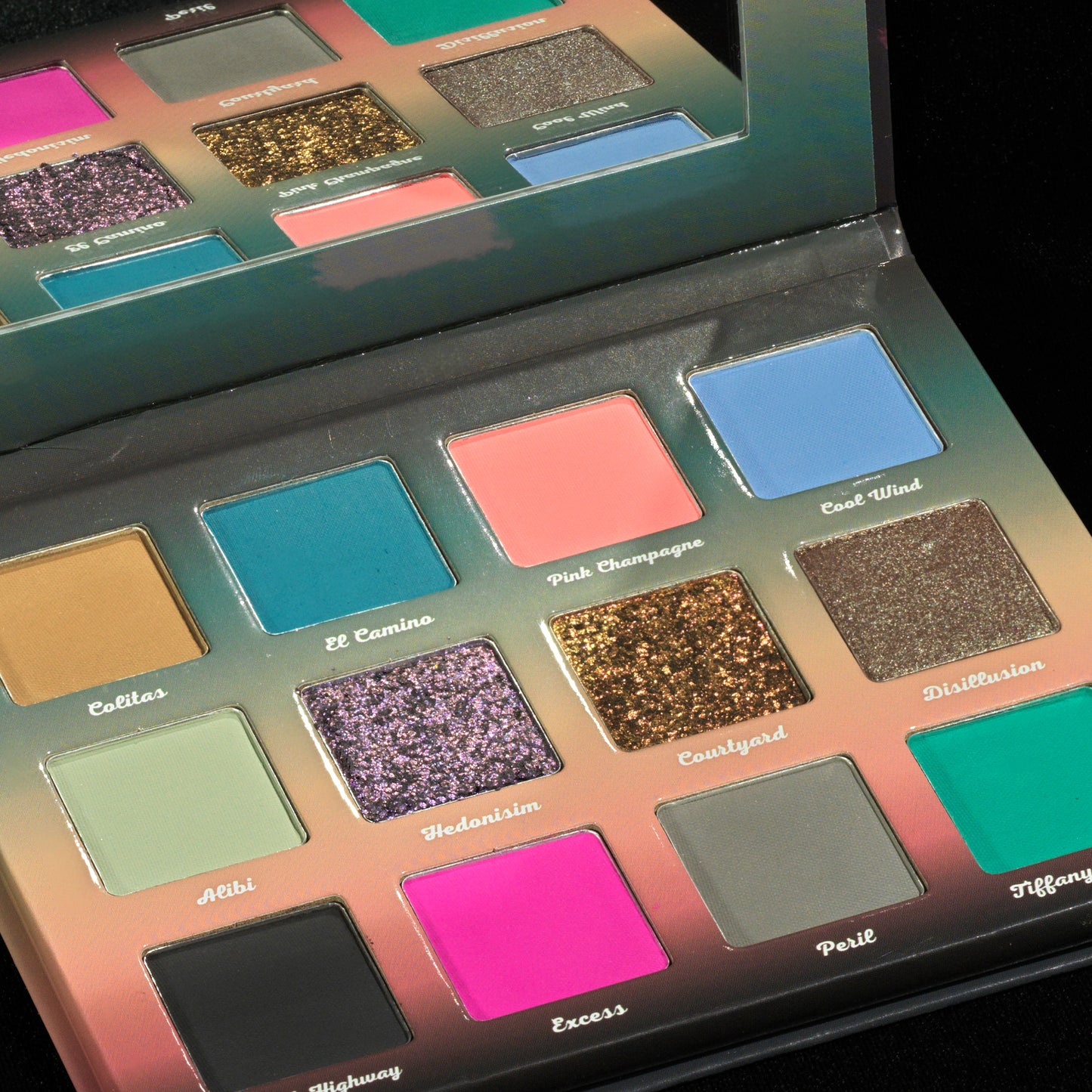 El Camino eyeshadow palette