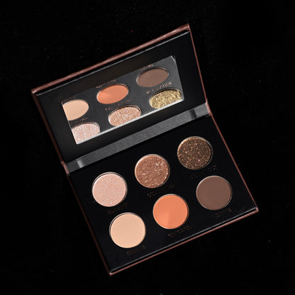 Elegant Eyes mini eyeshadow palette