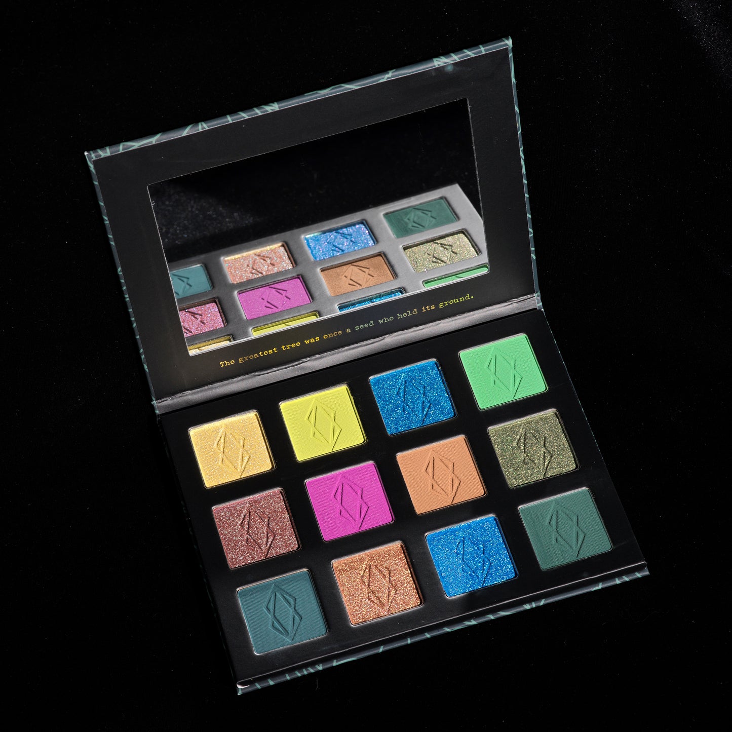 Evergreen eyeshadow palette