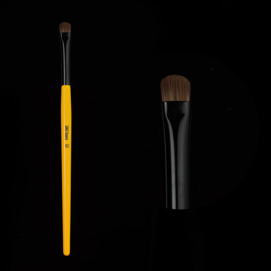 Eye brush E07