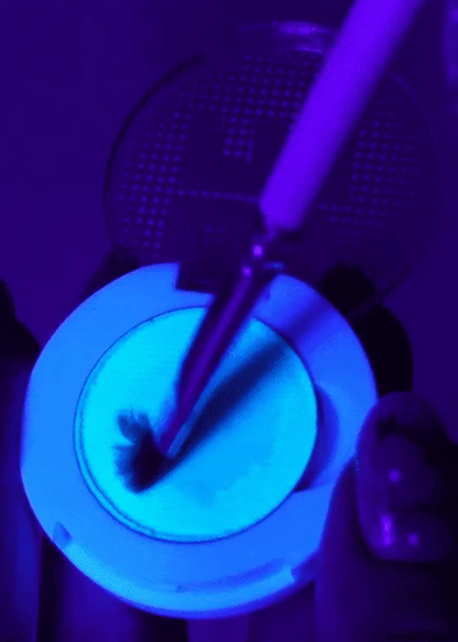 UV IT! (clear UV) eyeliner
