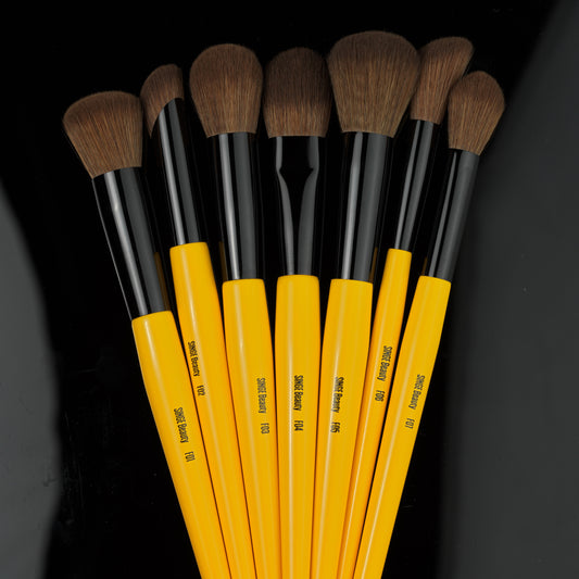 The 7-piece face brush set