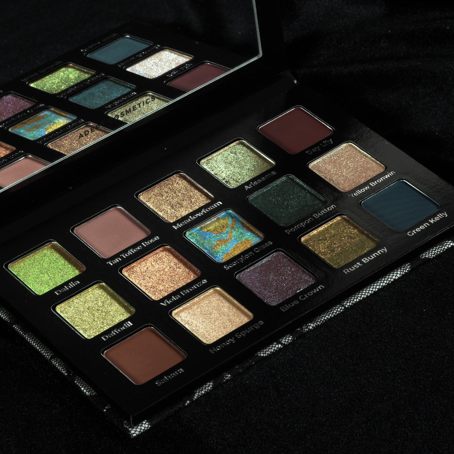 Flying Fiddles eyeshadow palette