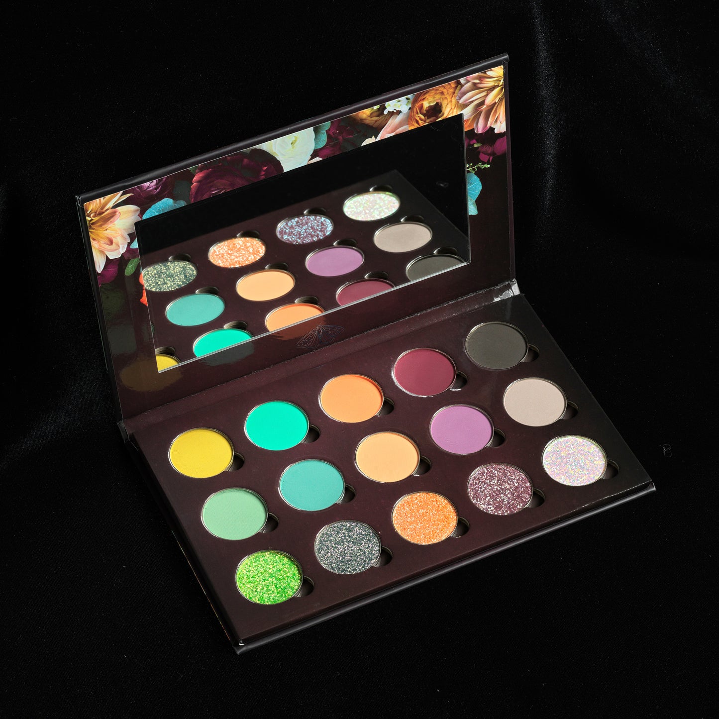 Gloomy Gardens eyeshadow palette