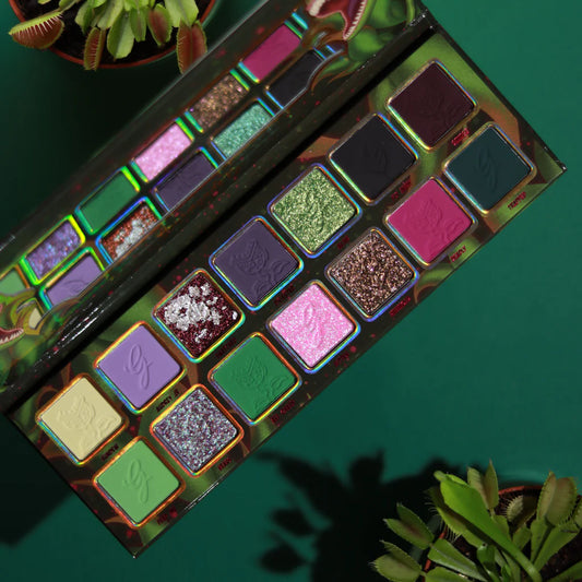 Trapped eyeshadow palette
