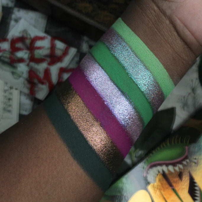 Trapped eyeshadow palette