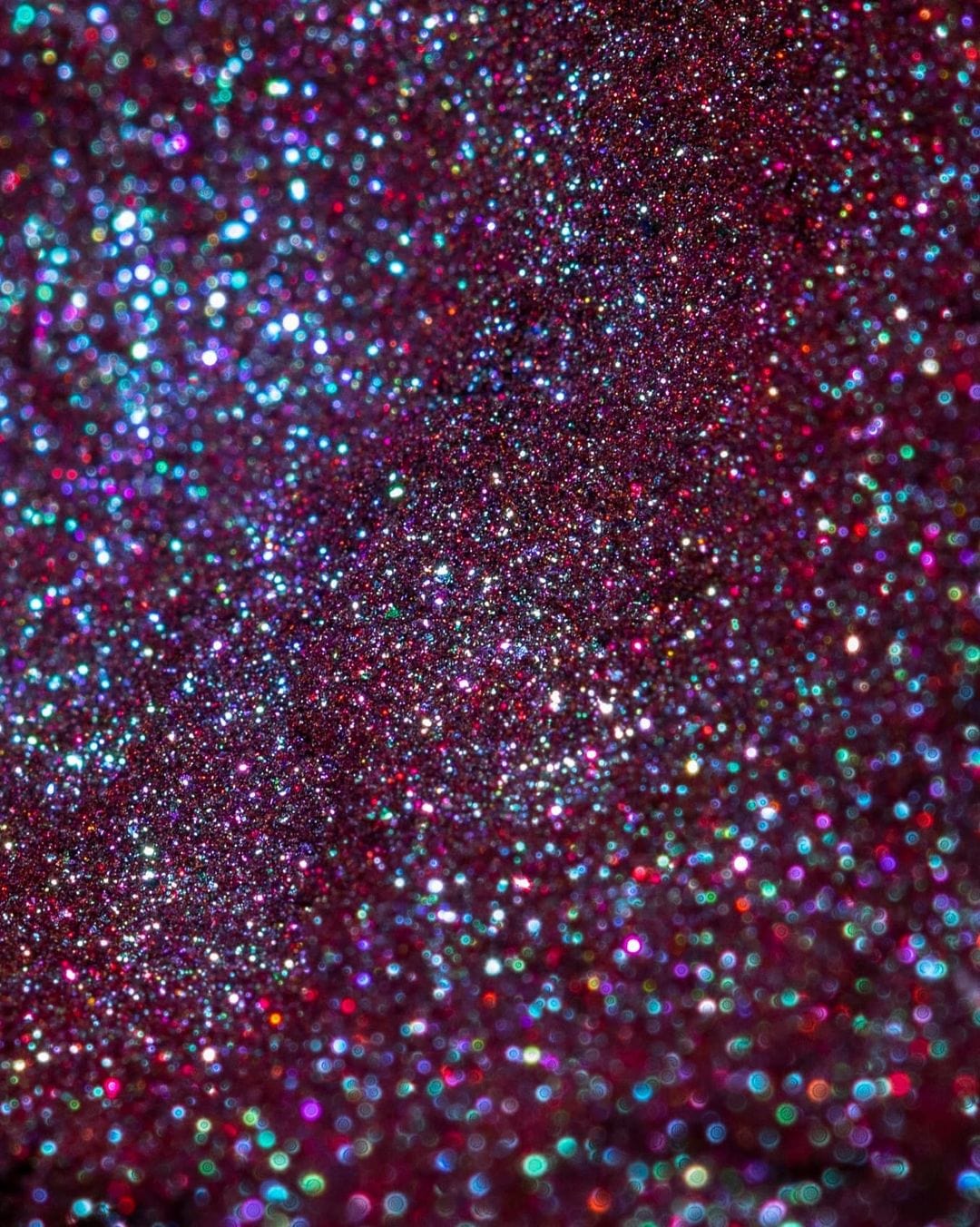 Lights Out shift: vivid ruby to shadowy maroon to soft rust to emerald