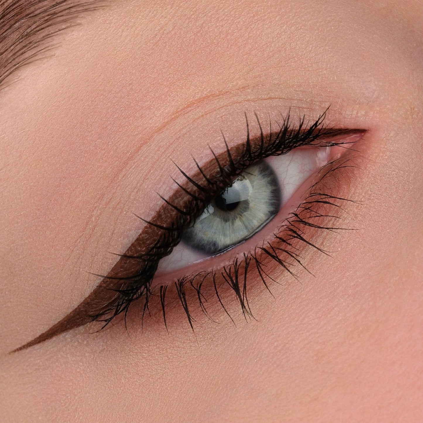 Lunar Spice Shadow Potion paint worn as eyeliner