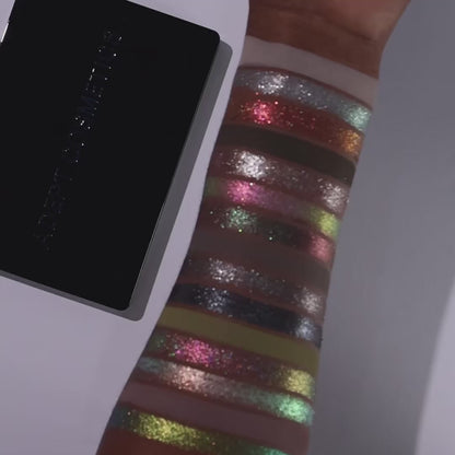 Rhnull eyeshadow palette