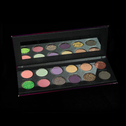 Violet Crazy eyeshadow palette